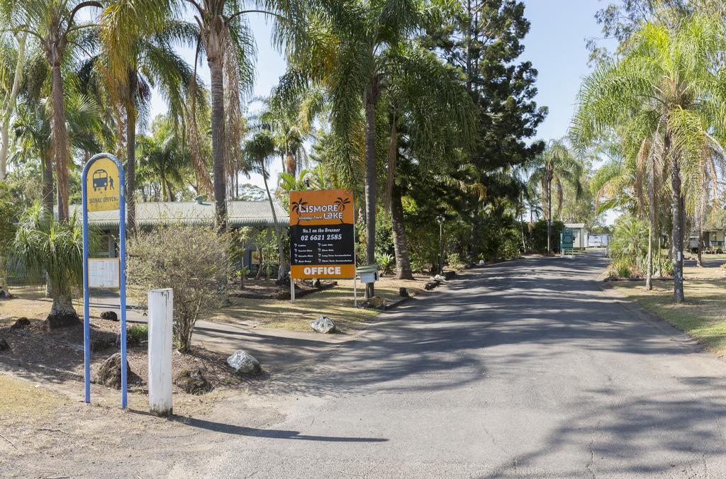 Lismore Lake Holiday Park Екстер'єр фото