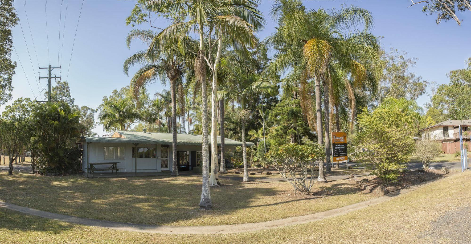 Lismore Lake Holiday Park Екстер'єр фото